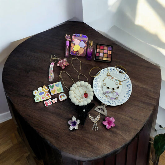 Sparkle Essentials Gift Hamper