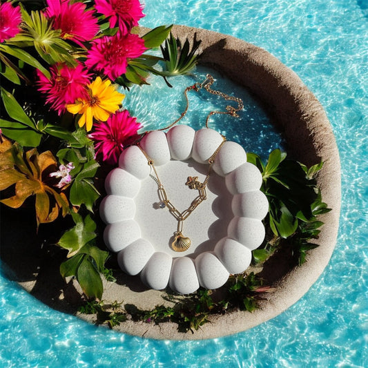 Island Muse Layered Shell and Star Charm Necklace